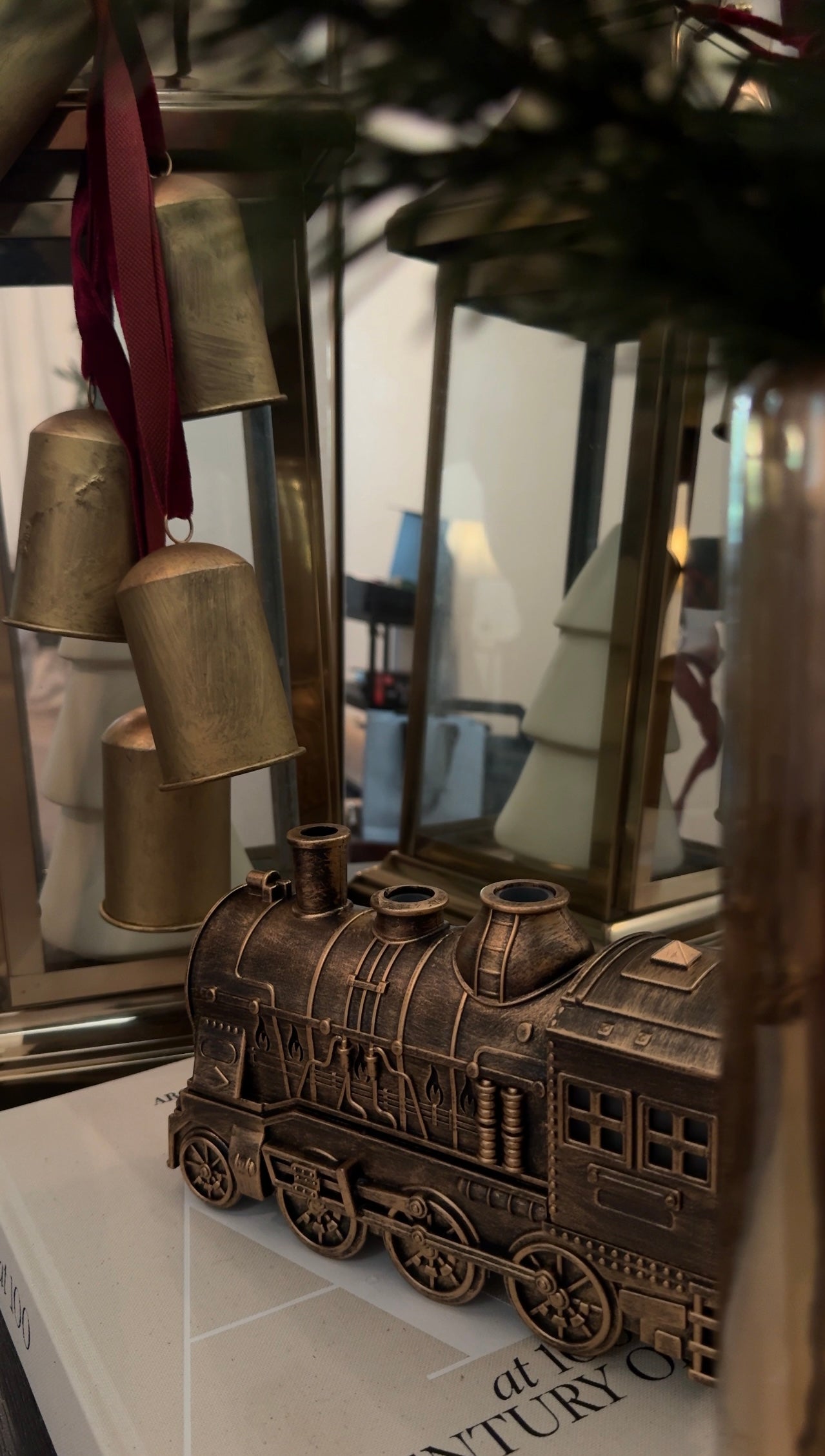 Vintage Brass Train Aromatherapy Humidifier