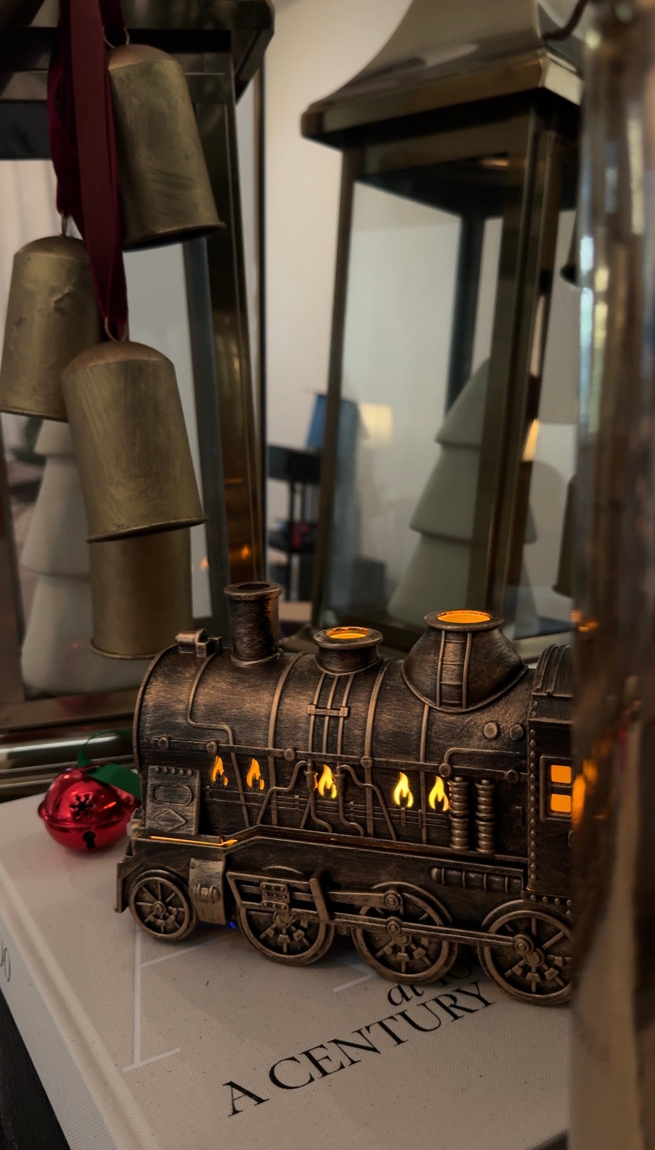 Vintage Brass Train Aromatherapy Humidifier