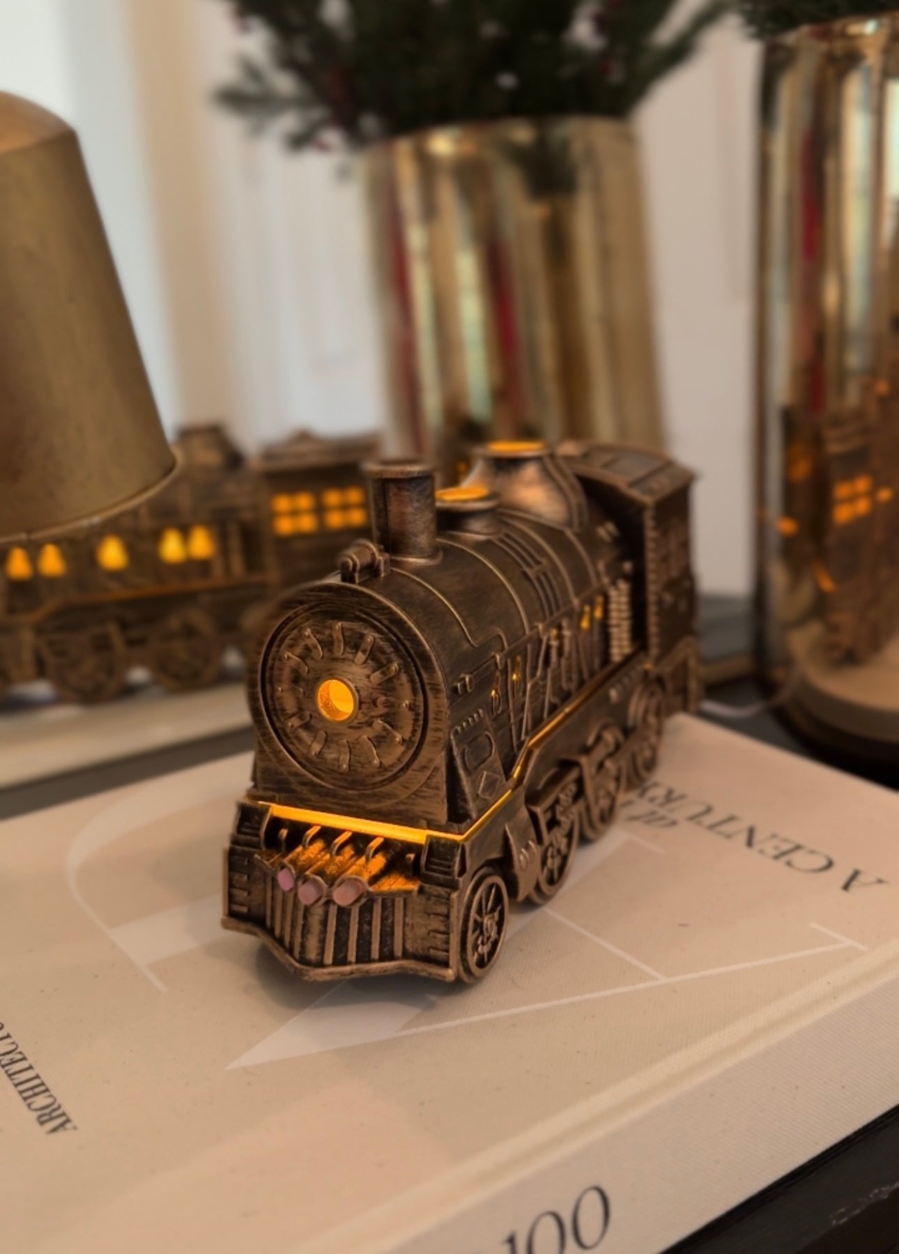 Vintage Brass Train Aromatherapy Humidifier